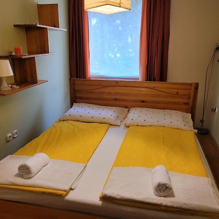 Lara Apartman Debrecen Dış mekan fotoğraf