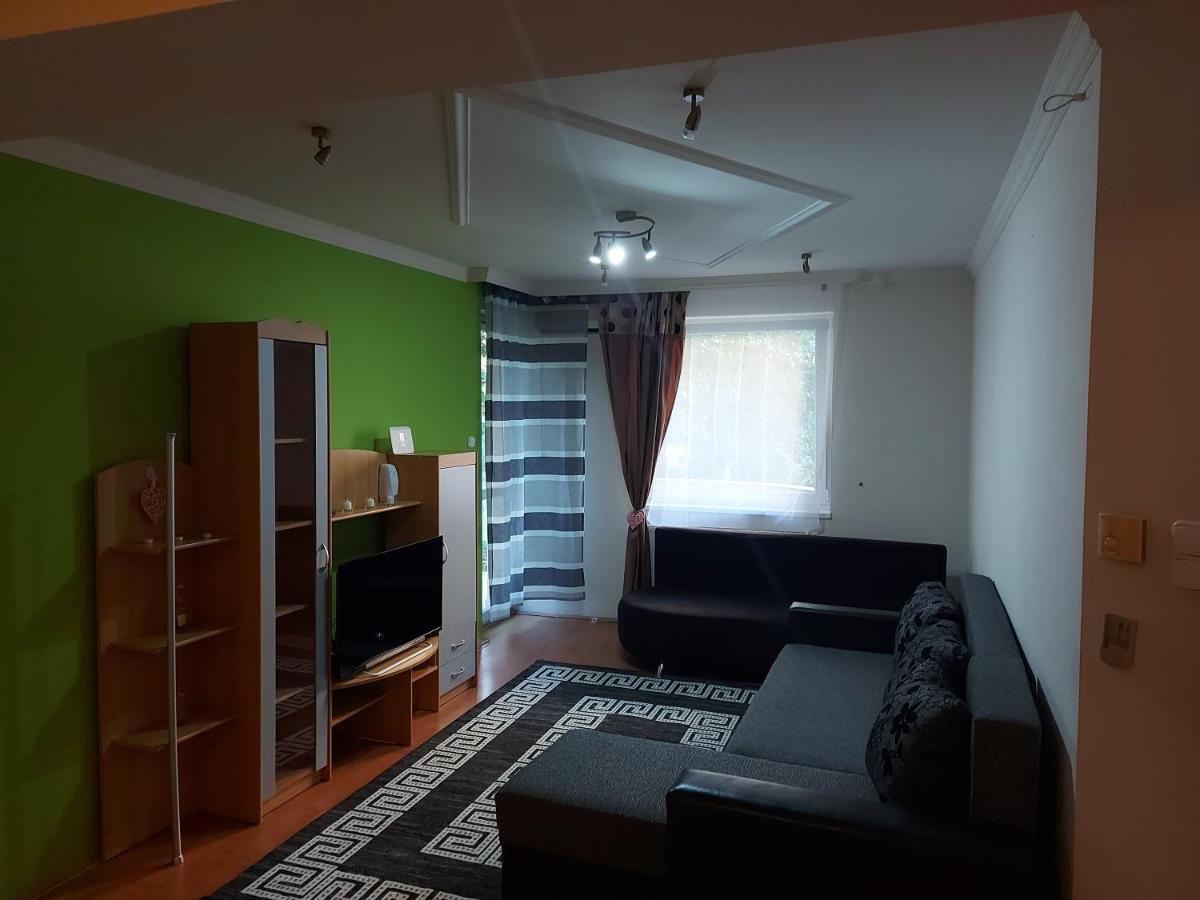 Lara Apartman Debrecen Dış mekan fotoğraf