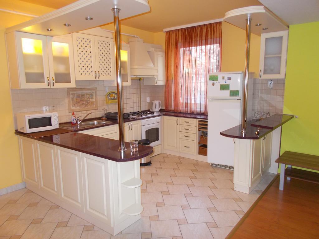 Lara Apartman Debrecen Dış mekan fotoğraf