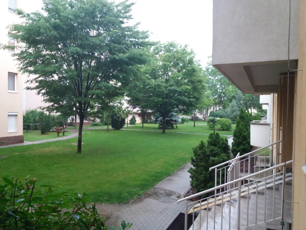 Lara Apartman Debrecen Dış mekan fotoğraf