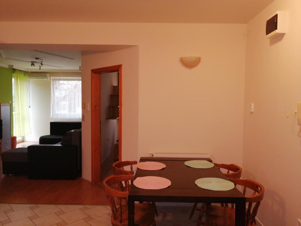 Lara Apartman Debrecen Dış mekan fotoğraf